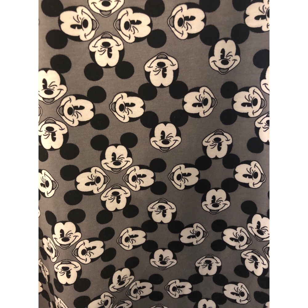 LulaRoe Disney- Classic - medium